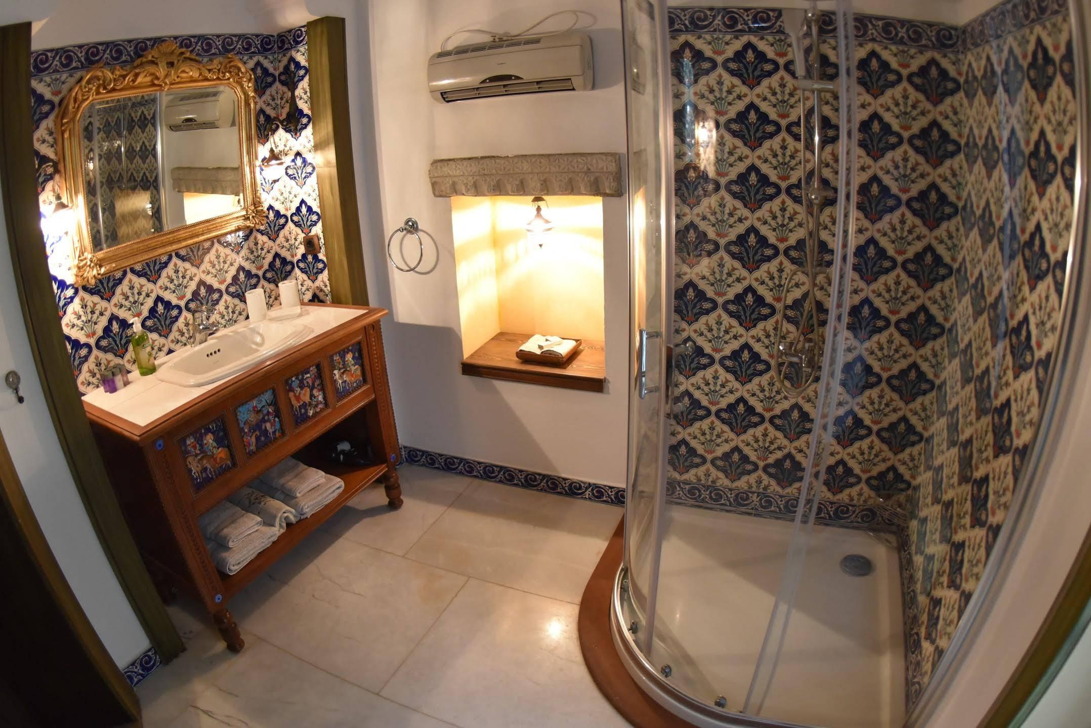 Villa Oliva Butik Hotel Konacik Eksteriør bilde