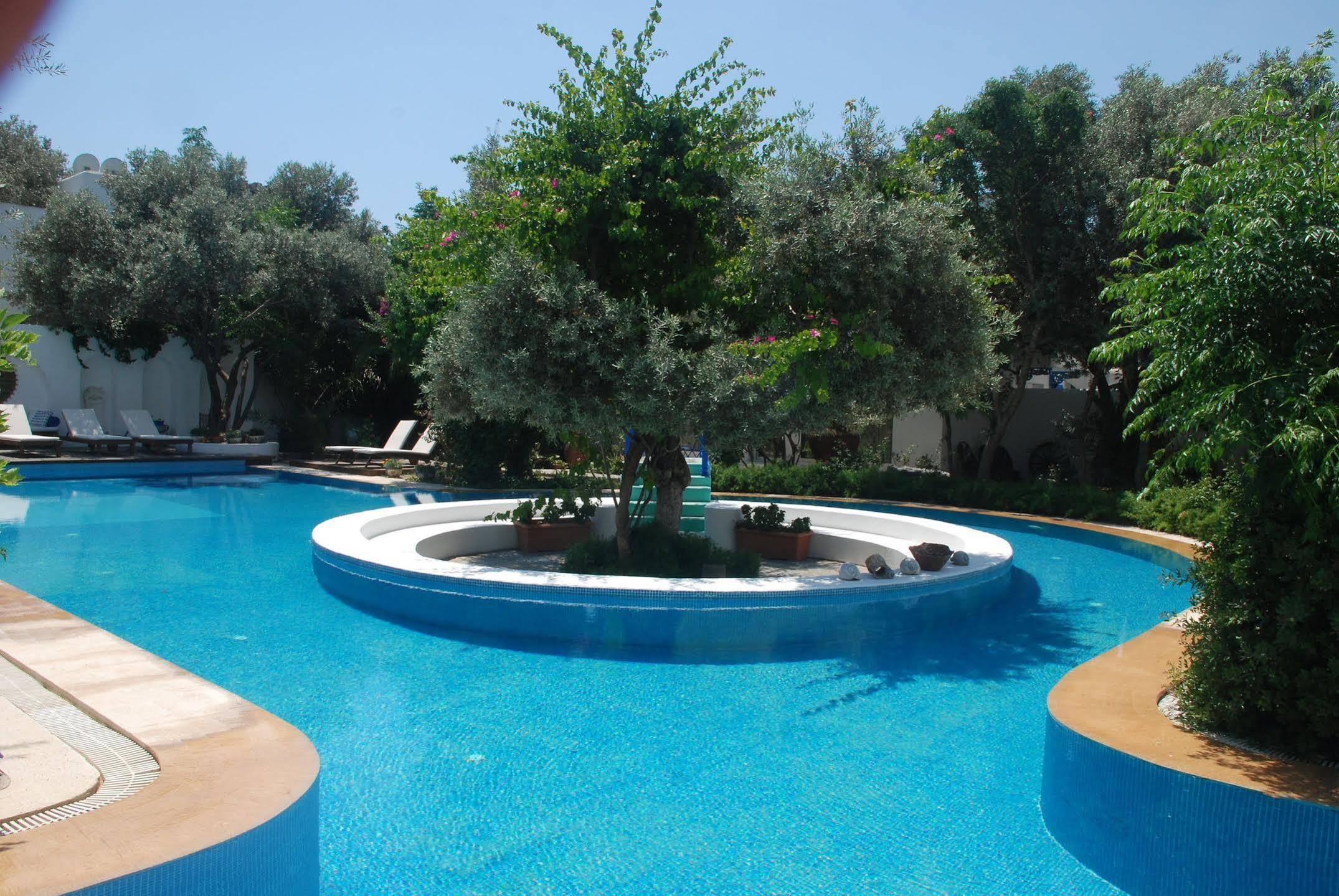 Villa Oliva Butik Hotel Konacik Eksteriør bilde