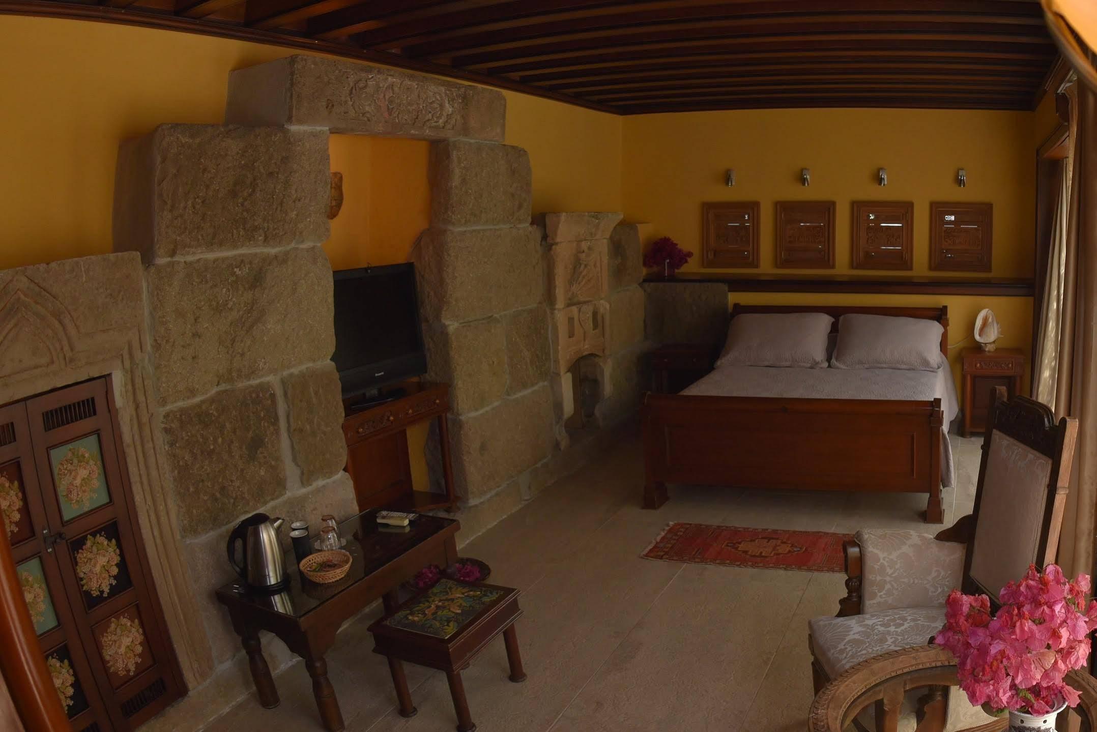 Villa Oliva Butik Hotel Konacik Eksteriør bilde